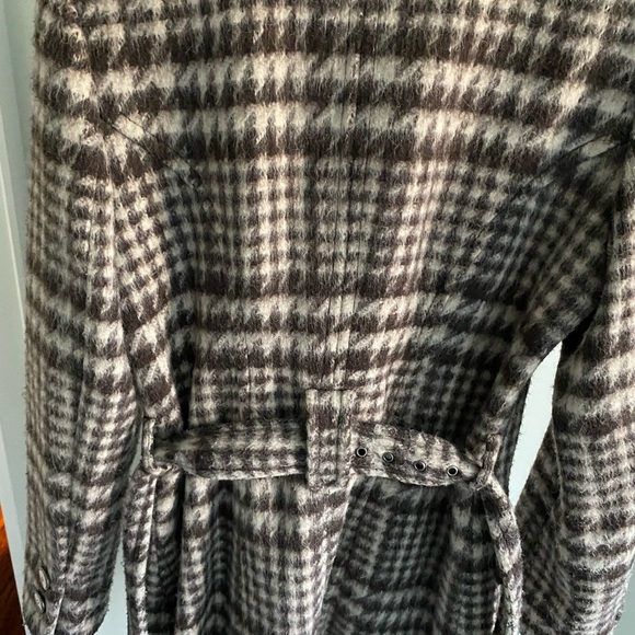 Laundry gorgeous taupe and white wool blend coat with belt - Picture 6 of 9